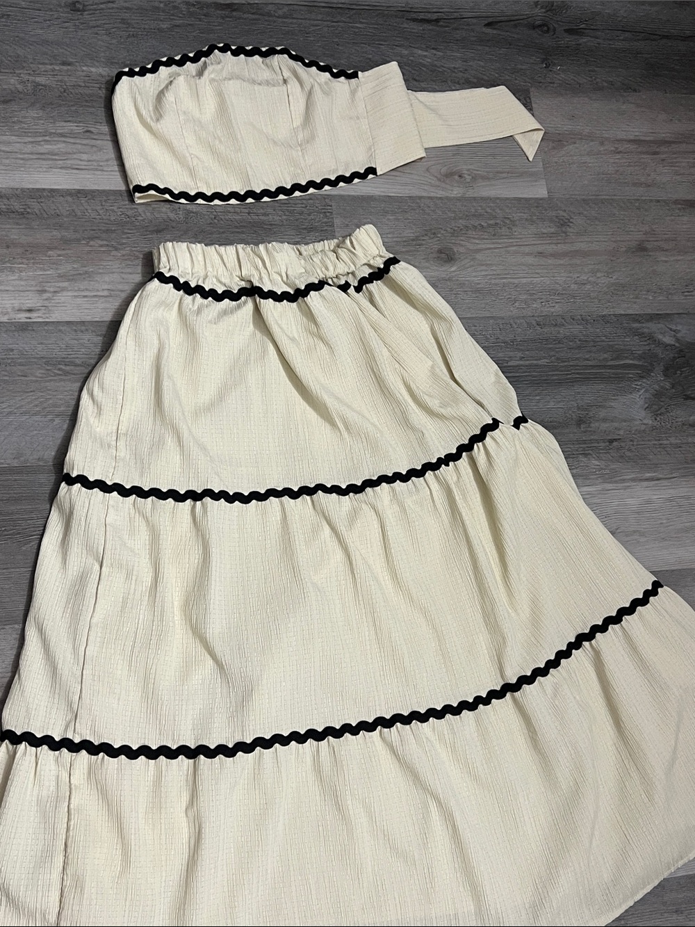 SHEIN Cream Maxi Skirt with Black Trim